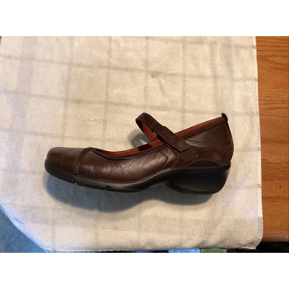 prlvo by clarks women’s Mary Jane’s sz 8 brown 76010 comfort leather/suede - Picture 5 of 10